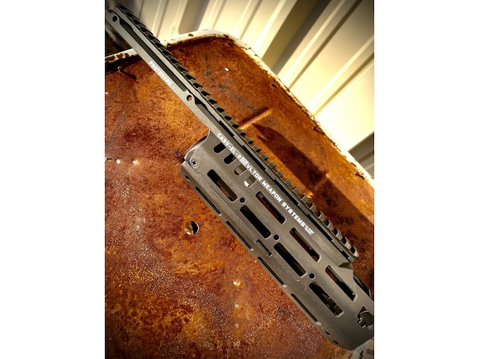 Get the ultimate carbine upgrade with the Vltor Casv carbine length handguard. Perfect for any build, enhance your accuracy and style.